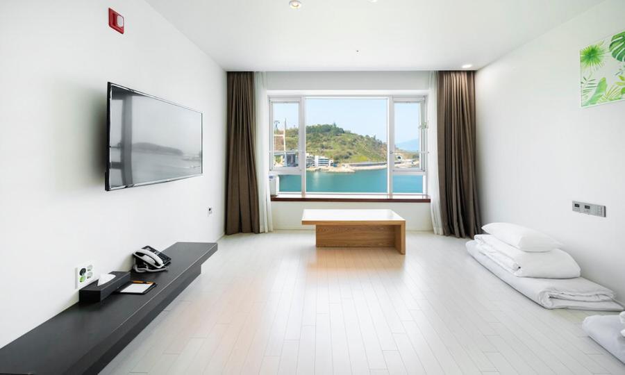 Yeosu Hotel Haven Εξωτερικό φωτογραφία
